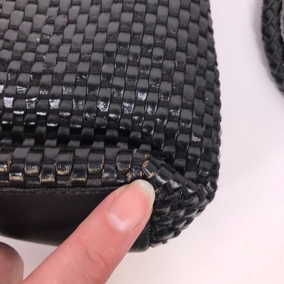 Vintage Valerie Steven Black Woven Leather Gold Hardware Shoulder bag - Picture 4 of 11
